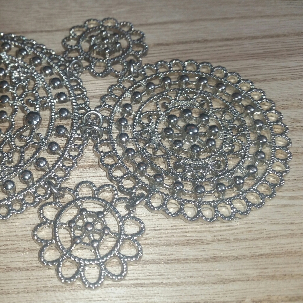 Boho Chic Silver Medallion Statement Necklace - image 7